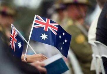 一个人能同时申请两个澳大利亚签证吗？
